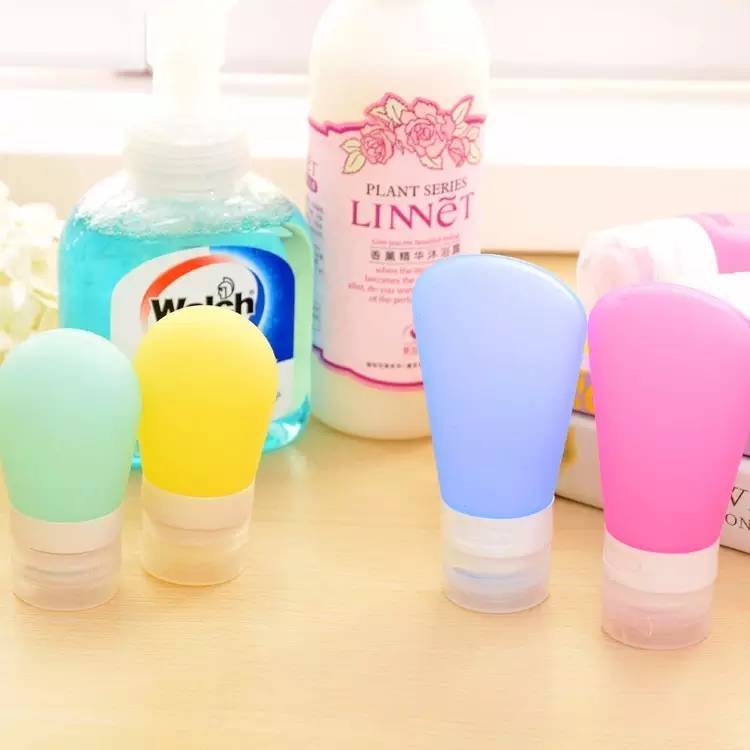 假期倒計(jì)時(shí) 開(kāi)學(xué)福利與衛(wèi)生用品必備清單